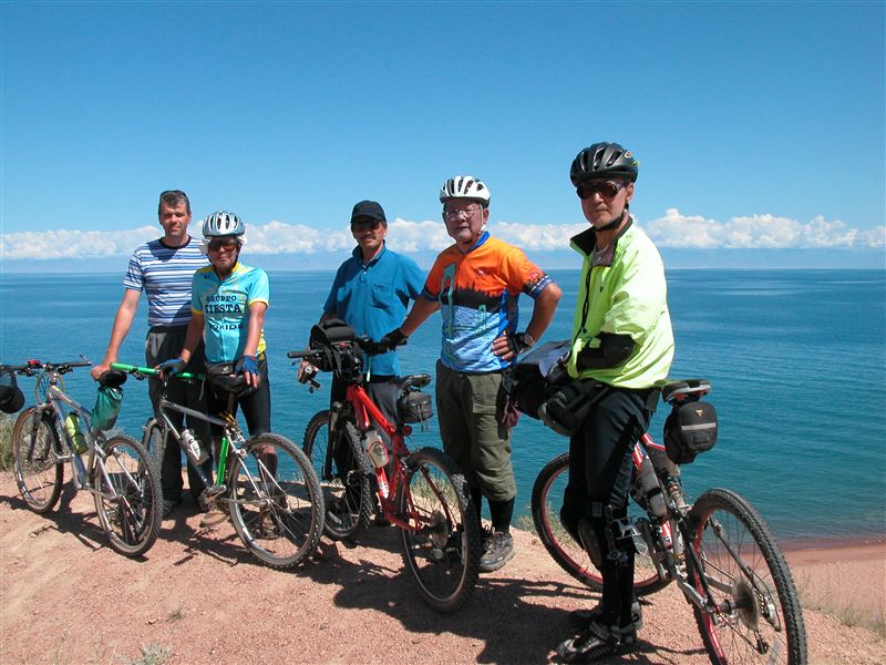 Cycling tour over Kyrgyzstan